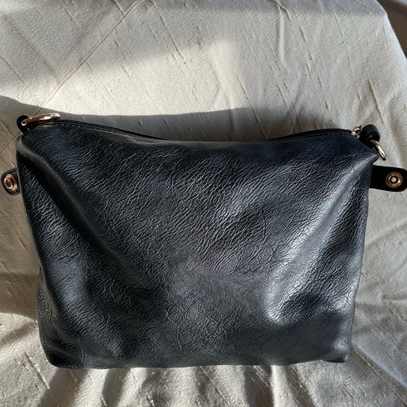 Frank Lyman Vintage Black Leather Shoulder Bag, NWOT - Picture 4 of 14